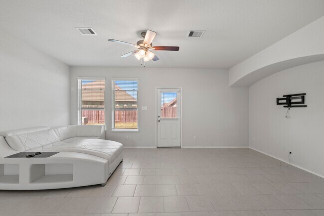 Building Photo - 2306 Ocean Pass Ln
