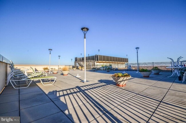 Building Photo - 4242 East-West Hwy