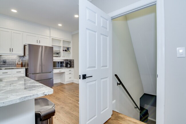 Building Photo - 3557 Stevens Way