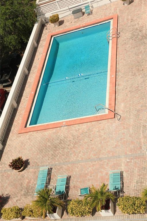 Building Photo - 33 S Gulfstream Ave