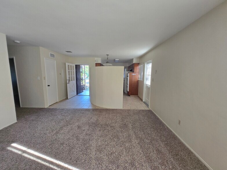 Living Room - 4464 Arendo Dr