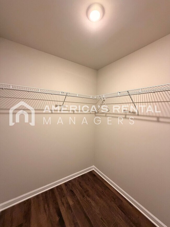 Building Photo - New Construction Townhouse Available for R...