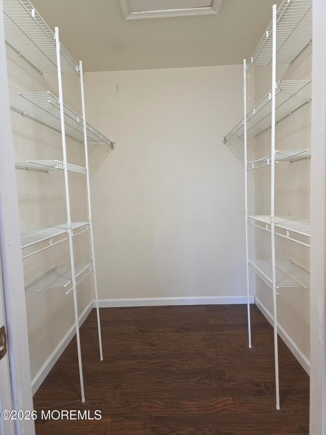 Building Photo - 5 Claridge Ct