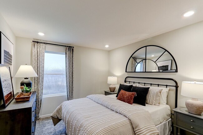 Building Photo - 518 Carter Ave