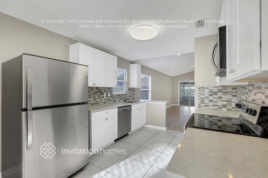 Building Photo - 8089 Beaver Creek Dr