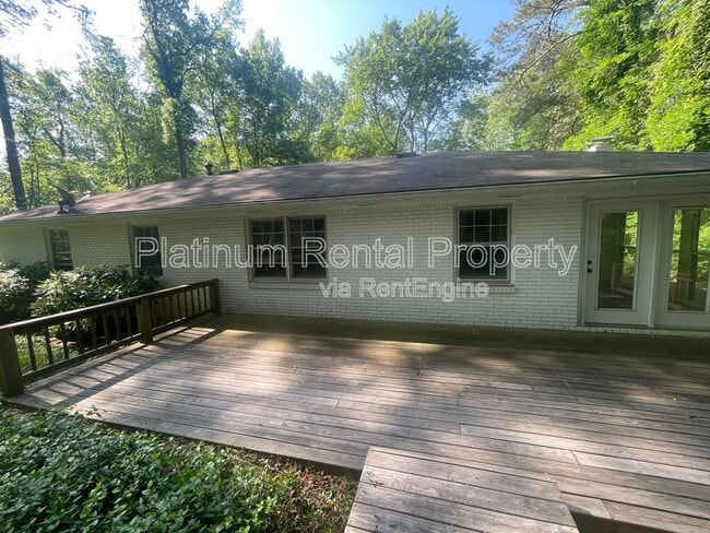 Building Photo - 224 Cold Creek Dr