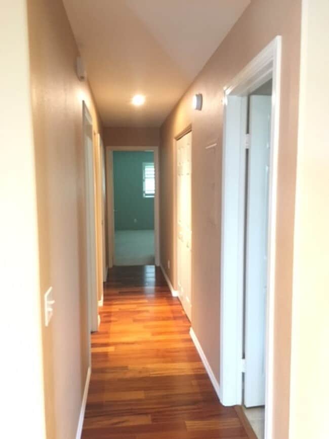 Building Photo - UNFURNISHED 3/2 PRIVATE HOME WITH OCEAN VIEW! AVAILABLE NOW!