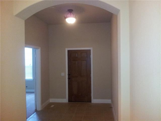 Building Photo - 1116 Haskell Dr