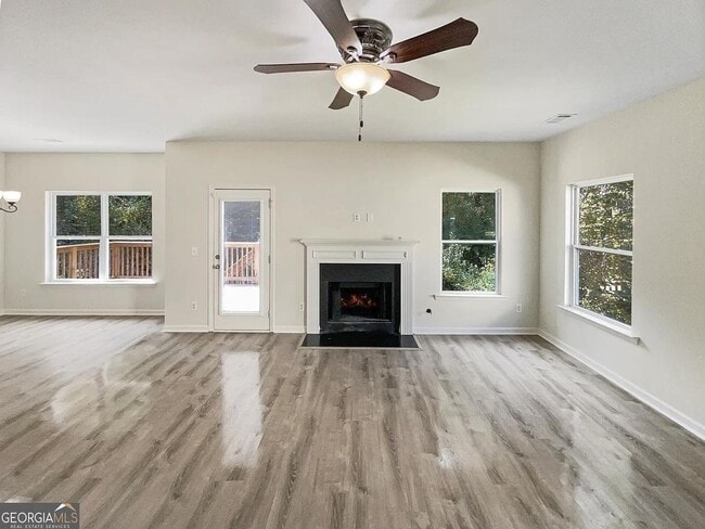 Building Photo - 5 Bedroom Single Family Home in Braselton