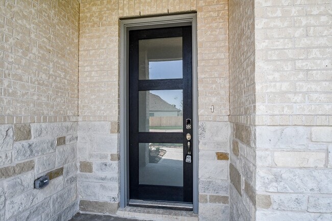 Building Photo - 5838 Wayne Wy