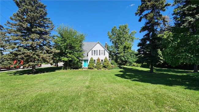 Building Photo - 1128 Ridge Rd