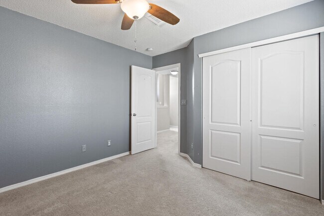 Building Photo - 14029 Volcanic Rock Dr