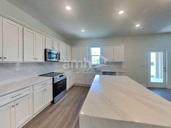 Building Photo - 3715 Center Cove Lane