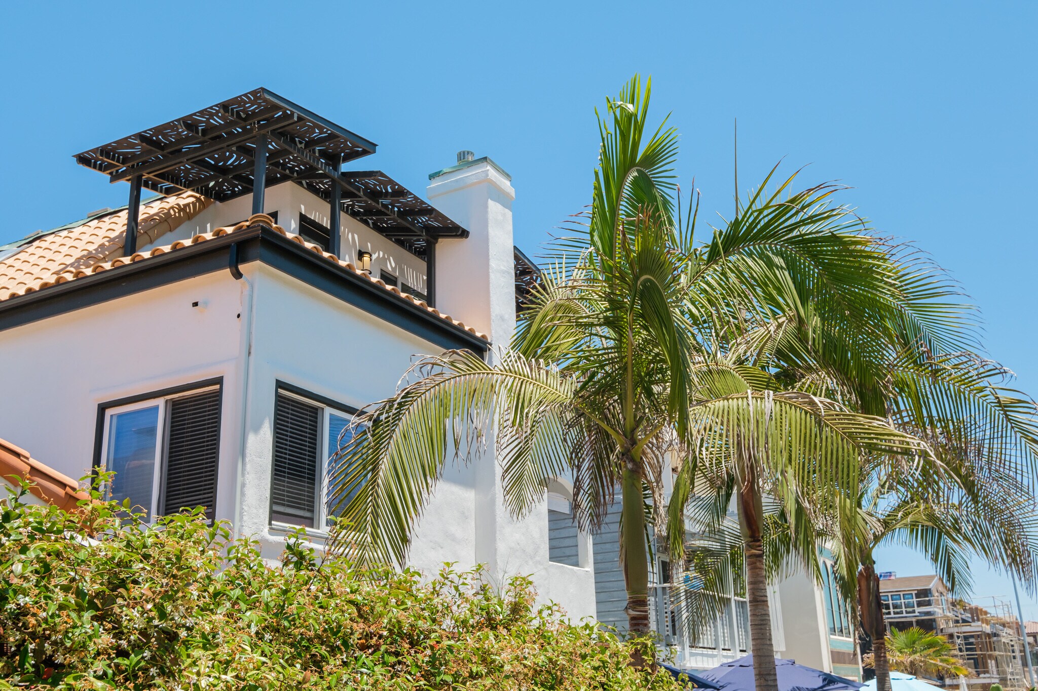 Building Photo - 734 Jersey Ct