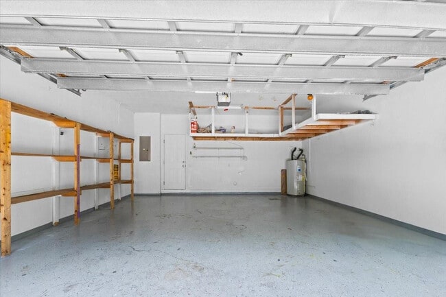 Building Photo - 1441 Cardinal Way