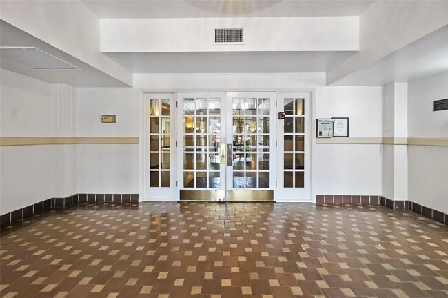 Building Photo - 235 6th St NW