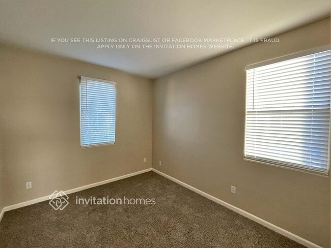 Building Photo - 7584 La Mancha Way