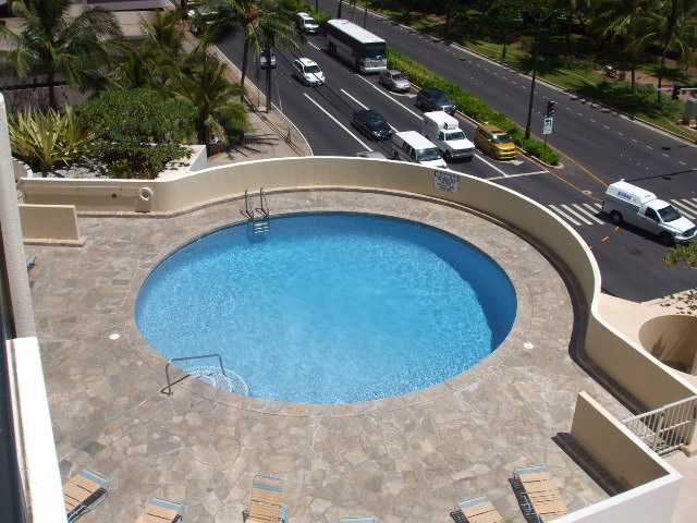 Wailana Heated Pool 4th Floor - 1860 Ala Moana Blvd