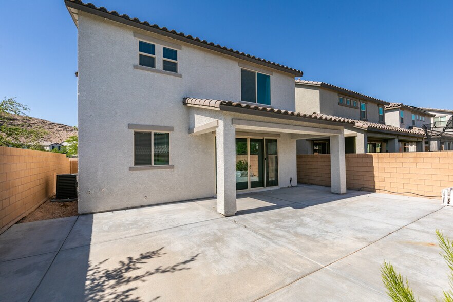 Building Photo - 6442 Kobe Knoll Ct