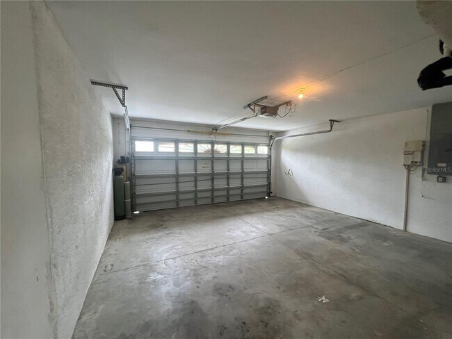 Building Photo - 3228 Lucaya Ave