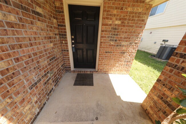 Building Photo - 21430 Palma Grove Way