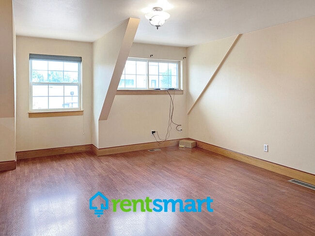 Building Photo - 2628 O'Shaughnesy St