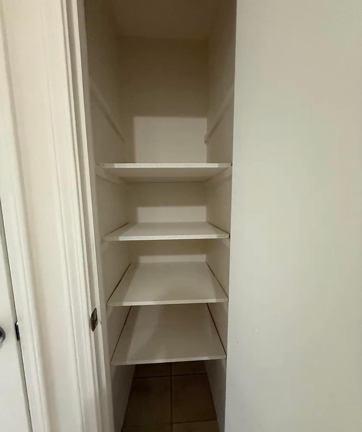 Building Photo - 6190 Carroll Cv W