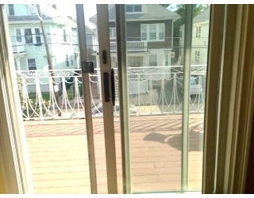 Building Photo - 113 Princeton St