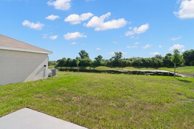 Building Photo - LIKE NEW Home for Rent in Ridgewood!