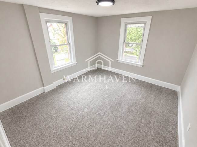 Building Photo - 1318 Arnold Ave
