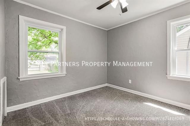 Building Photo - 7517 Rainbow Dr