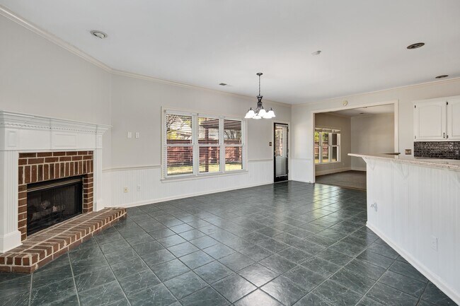 Building Photo - 979 Welbeck Cove