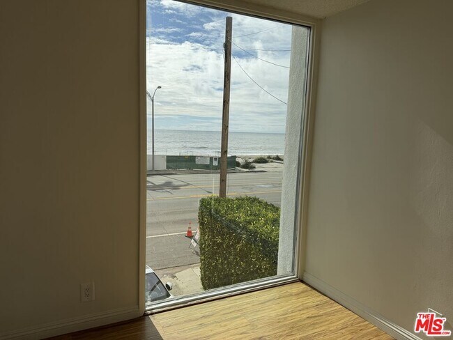 Building Photo - 22041 Pacific Coast Hwy