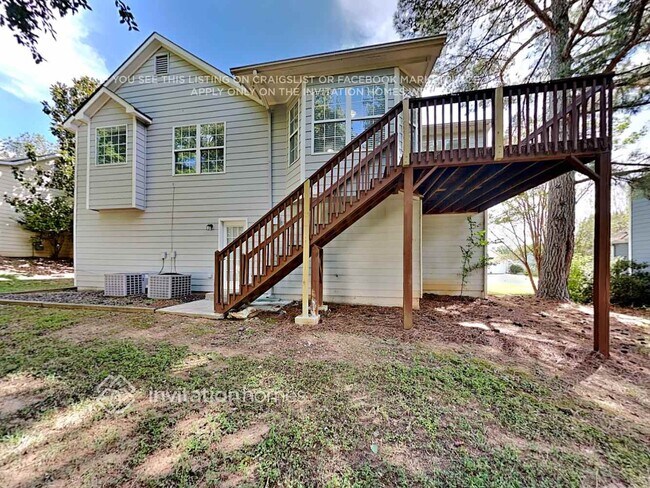 Building Photo - 3014 Lake Park Trail