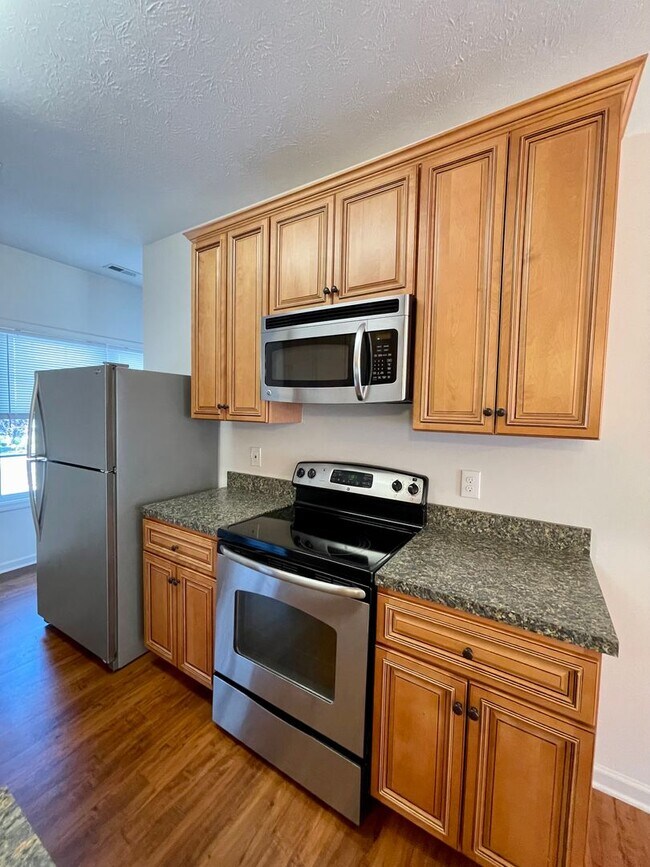 Building Photo - 1459 Taylor Grove Ln