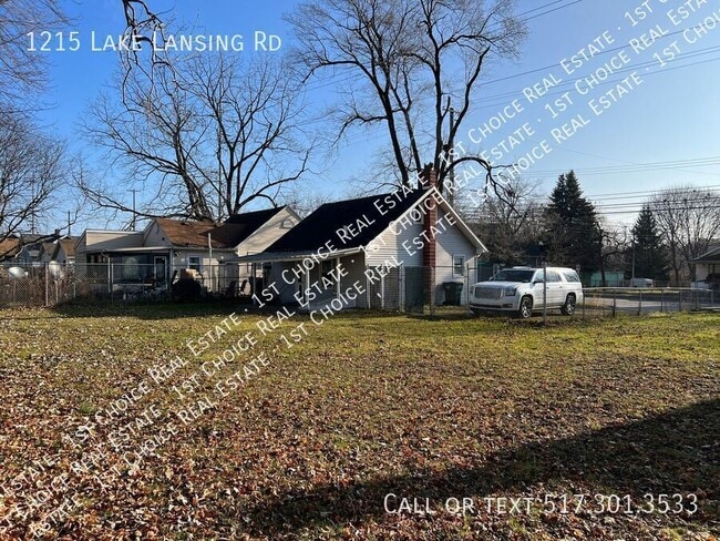 Building Photo - 1215 Lake Lansing Rd