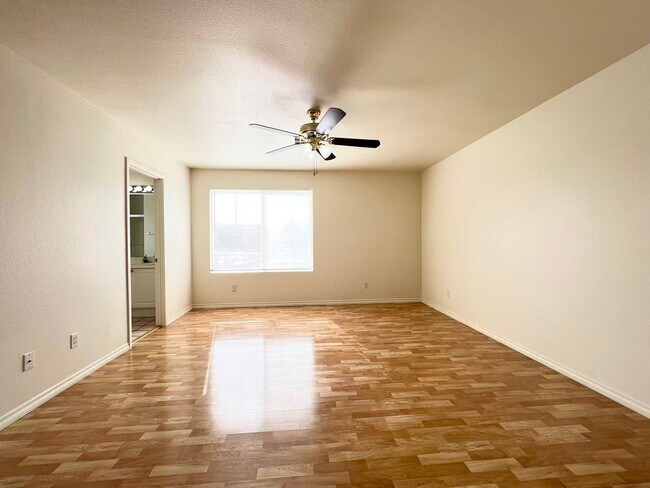Building Photo - 5875 Rainbow Trout Ct