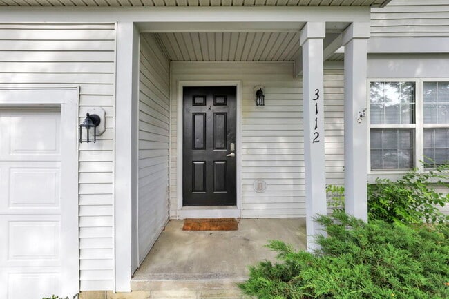Building Photo - 3112 Fabyan Dr