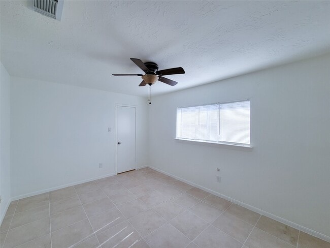 Building Photo - 14443 Golden Cypress Ln