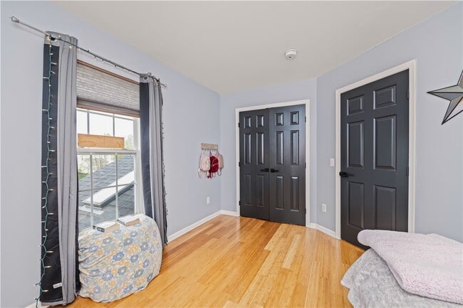 Building Photo - 636 Yardley Ct