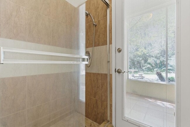 Building Photo - 2065 Ox Bottom Rd