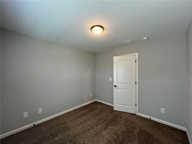 Building Photo - 106 Gunier Cir