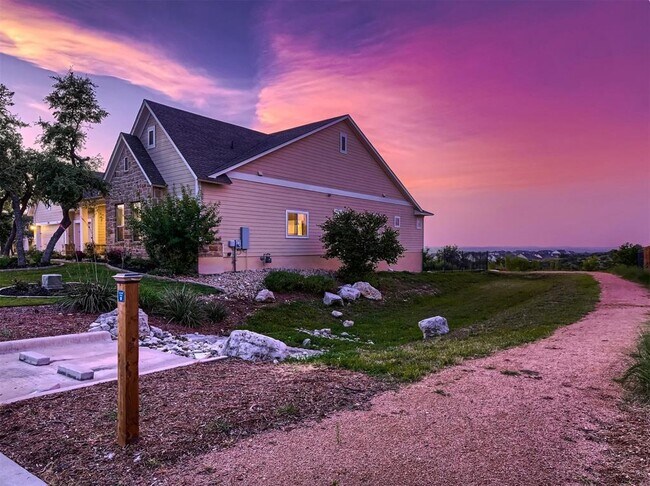 Building Photo - 240 Townes Ct