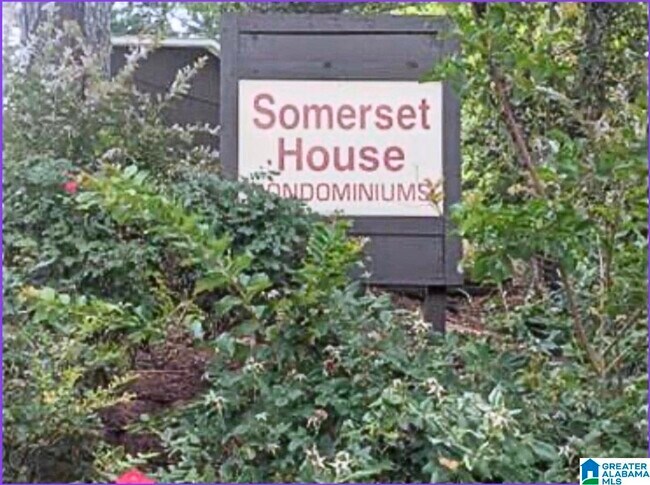 Building Photo - 820 Beacon Pkwy E