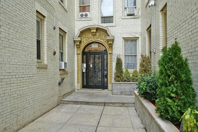 Building Photo - Shamco Apartments 535 W 162nd St