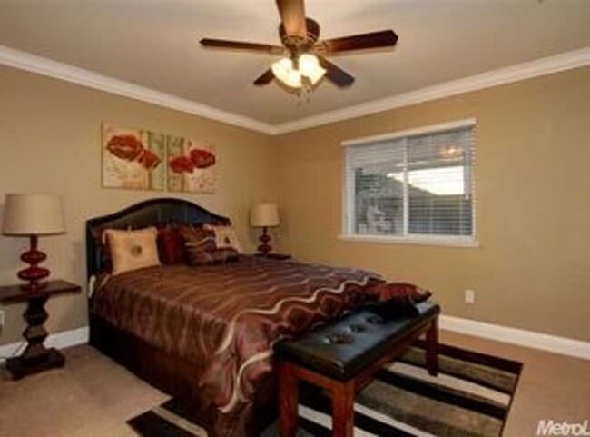 Building Photo - Beautiful 4-Bedroom Home in West Roseville – Available Now! SEE VIDEO