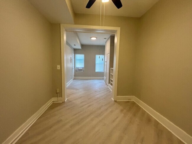 Building Photo - 1814 St Paul St