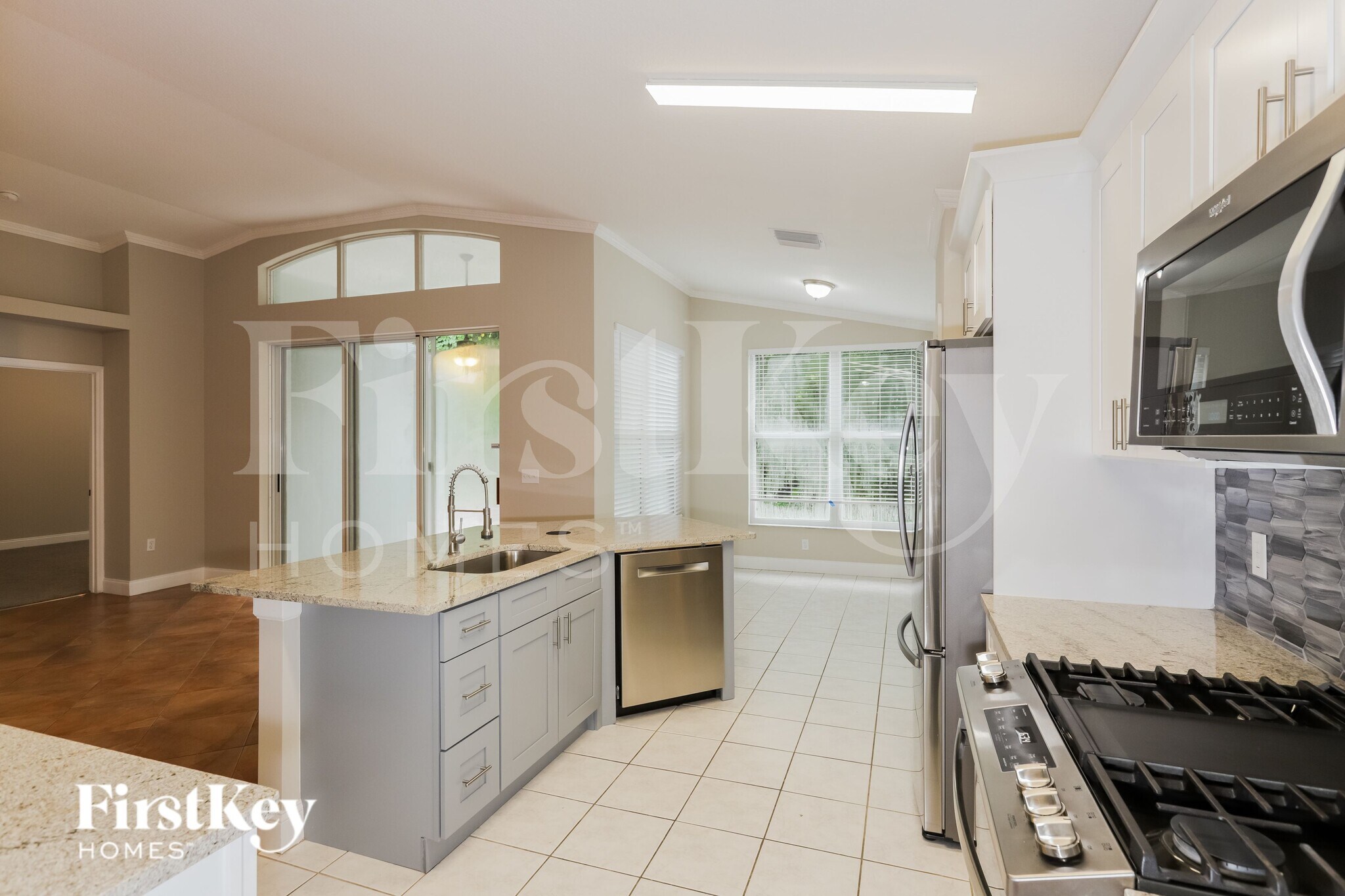 Building Photo - 30916 Burleigh Dr