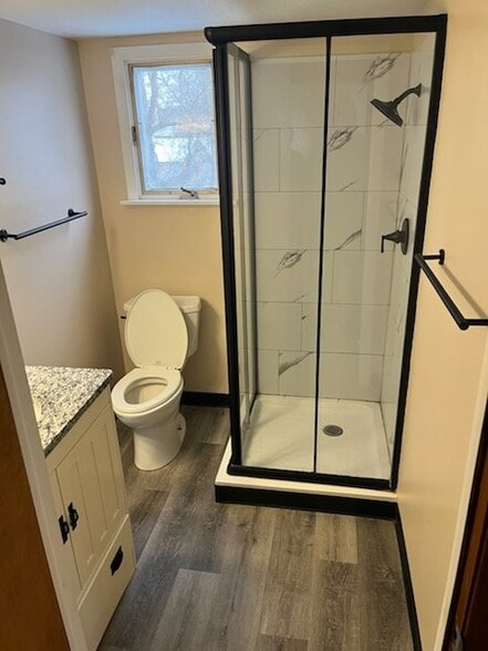 Building Photo - 839 1st St NE