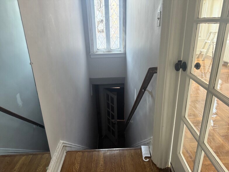 Stairs to Second Fl - 3334 89th St
